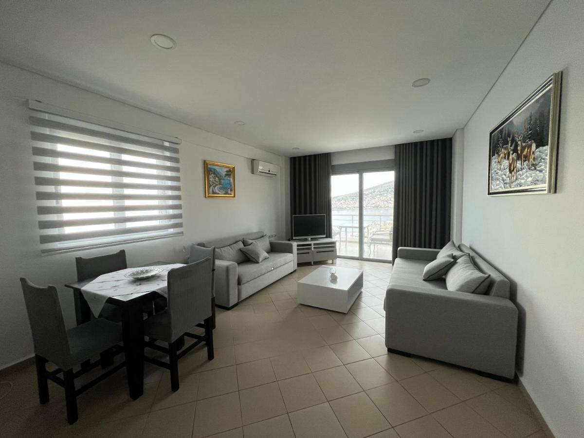Lorenso Guest House Sarandë 外观 照片