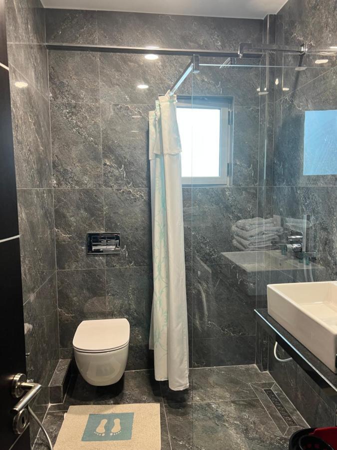 Lorenso Guest House Sarandë 外观 照片